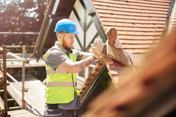 Best Commercial Roofing Services  in Circleville, OH